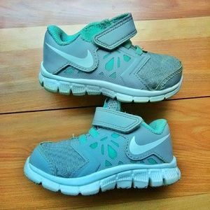 Nike Baby Size 5 Shoes